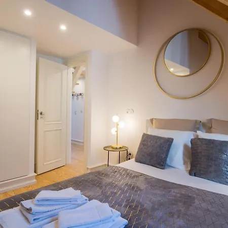 Apartment Nomad's Augusta Collection - Classica Lisbon