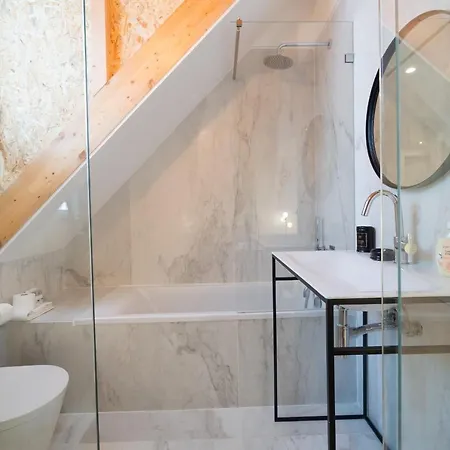 Nomad's Augusta Collection * Lisbona