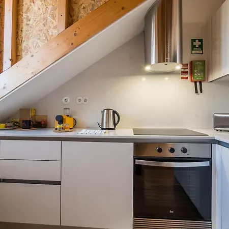 Nomad's Augusta Collection * Lisbona